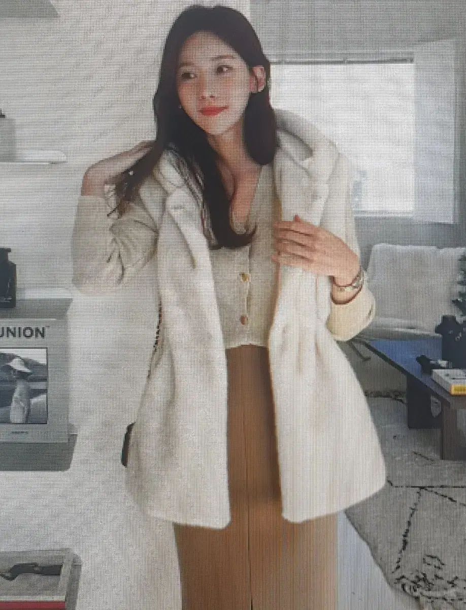 海外配送 ブラウン アイボリー ファー フード ベスト