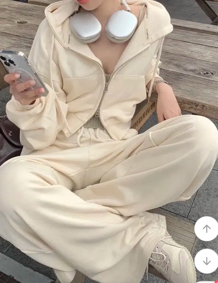 Young - Rich メイド ジャージ セットアップ