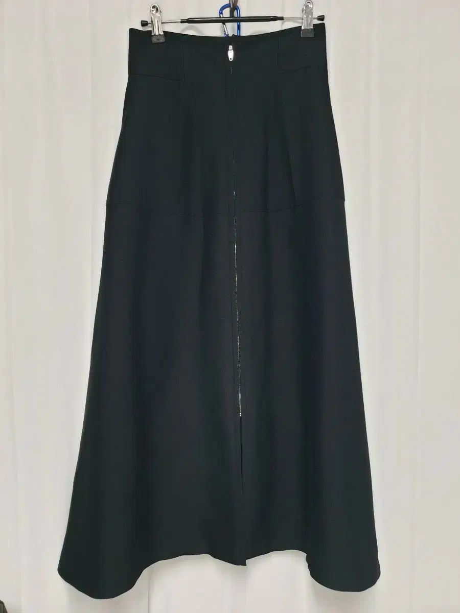 オブゼ ブラッ A ライン ロング スカート
