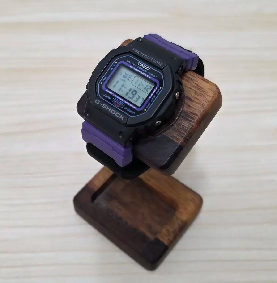 G-SHOCK DW-5600 THS-1 DR