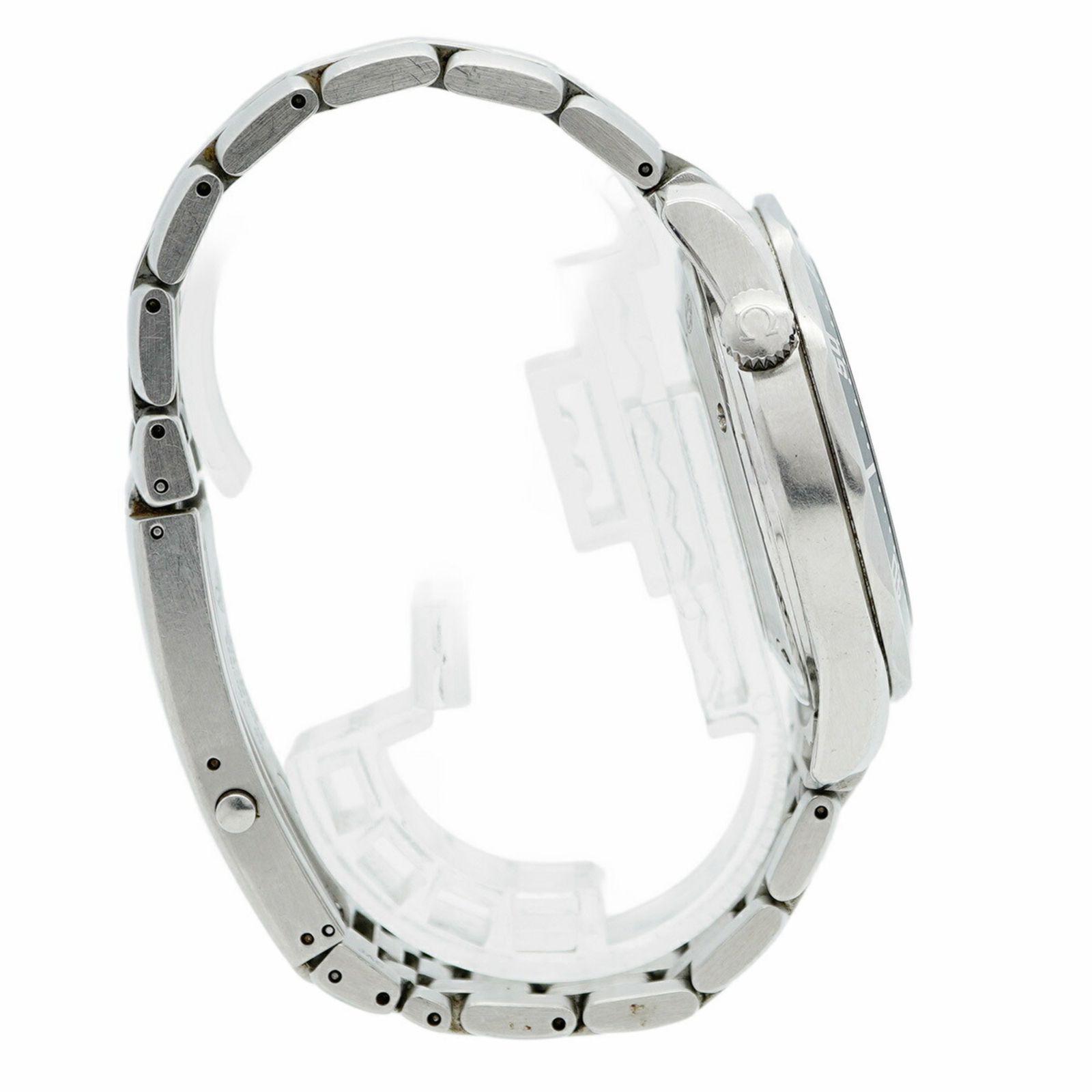 黒文字盤腕時計