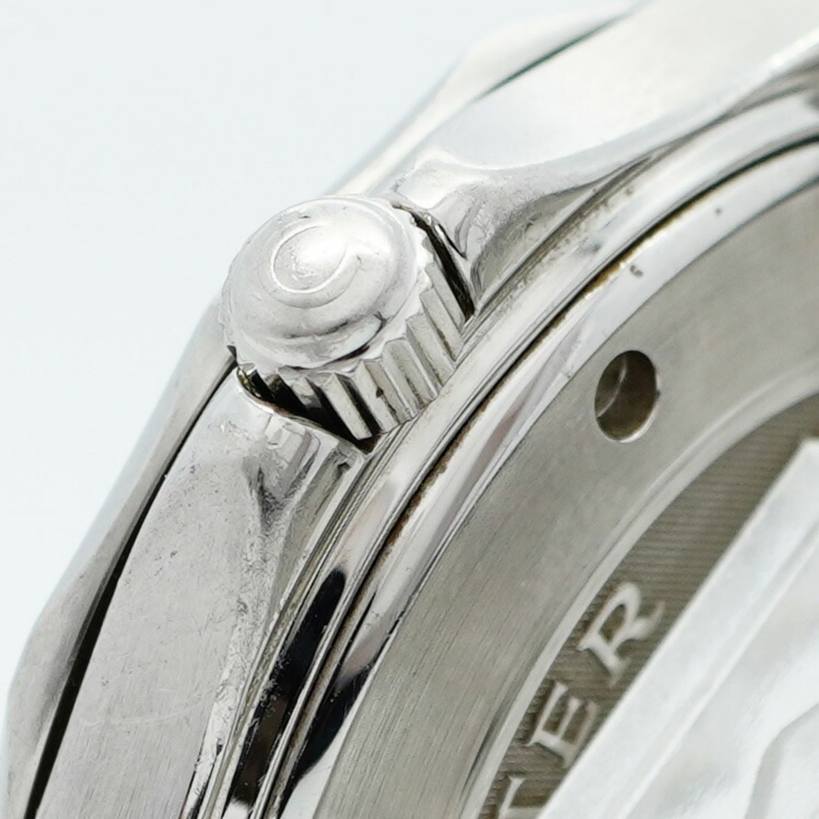 黒文字盤腕時計