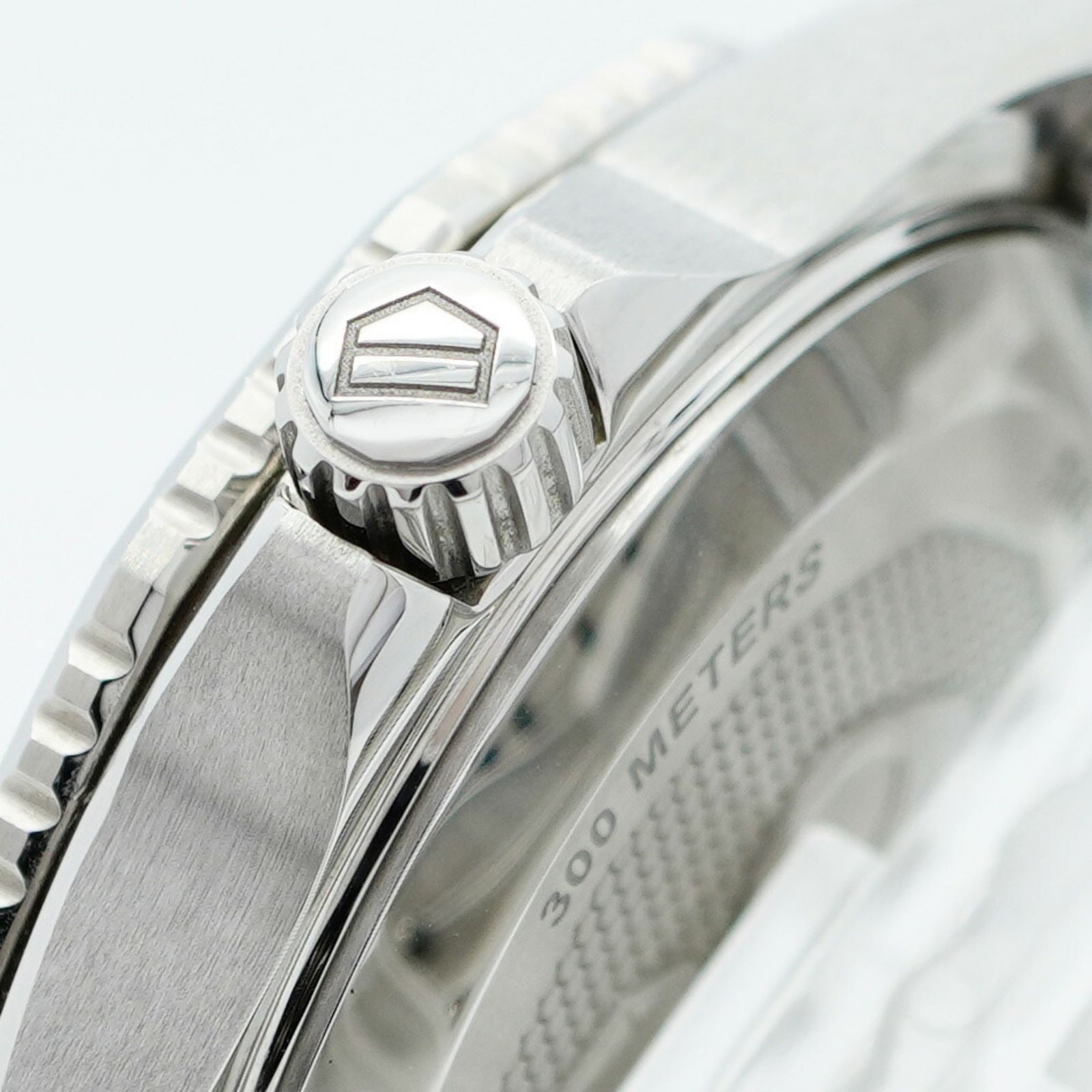 アクアレーサー