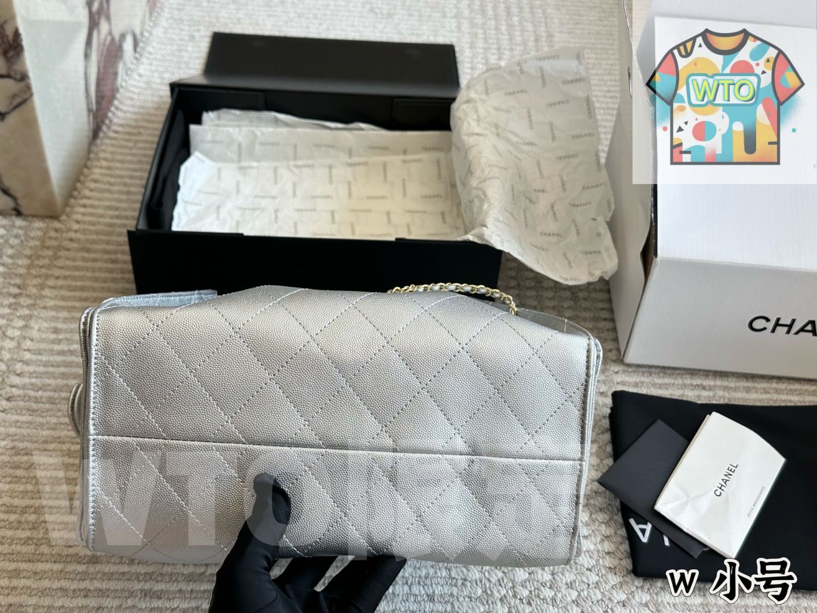 キャビアレザーで細かい質感と耐久性を兼ね備える1-WTO輸入-DUG 75