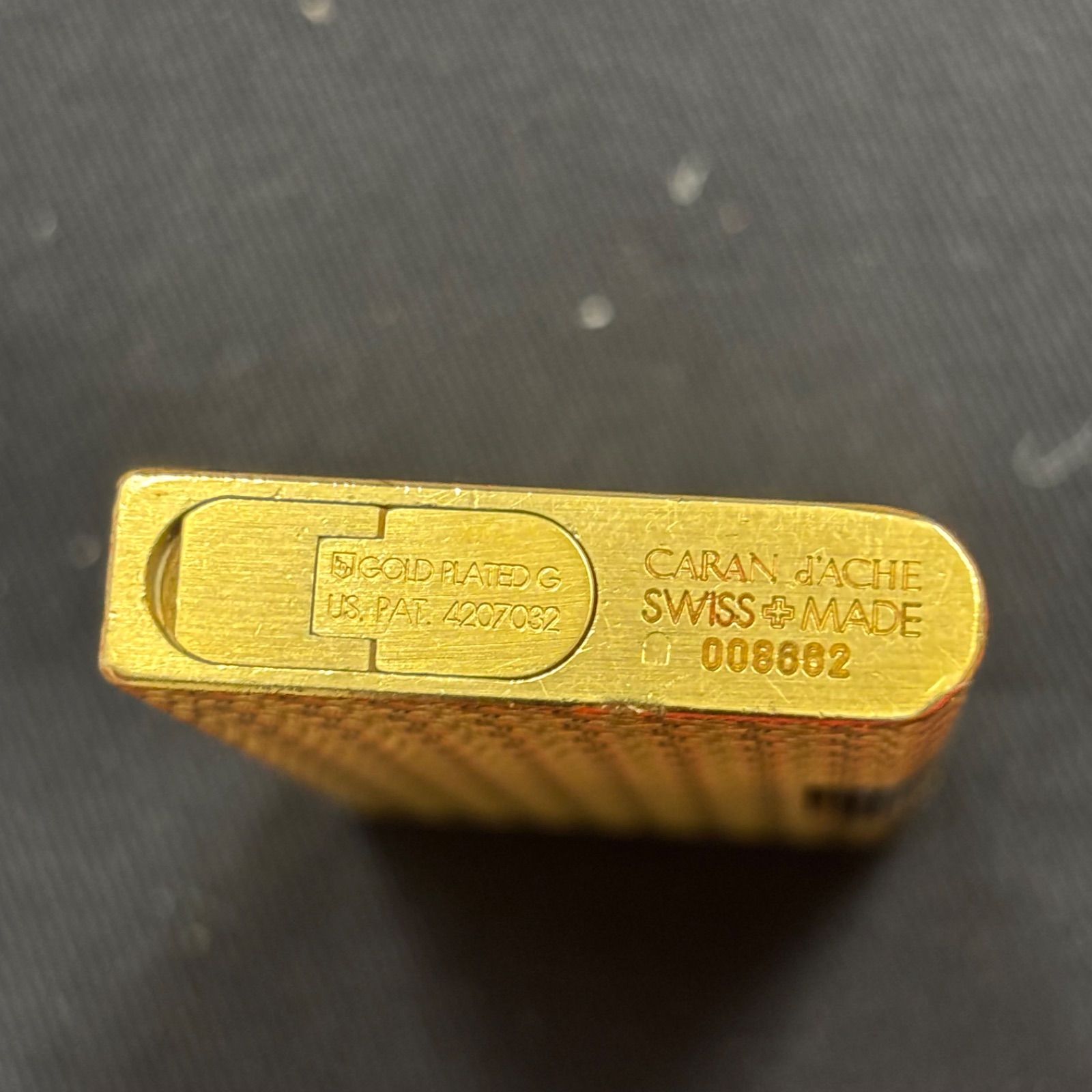 カランダッシュ ライター ガスライター ゴールド CARAN d’ACHE 微調整可能 省スペック設計