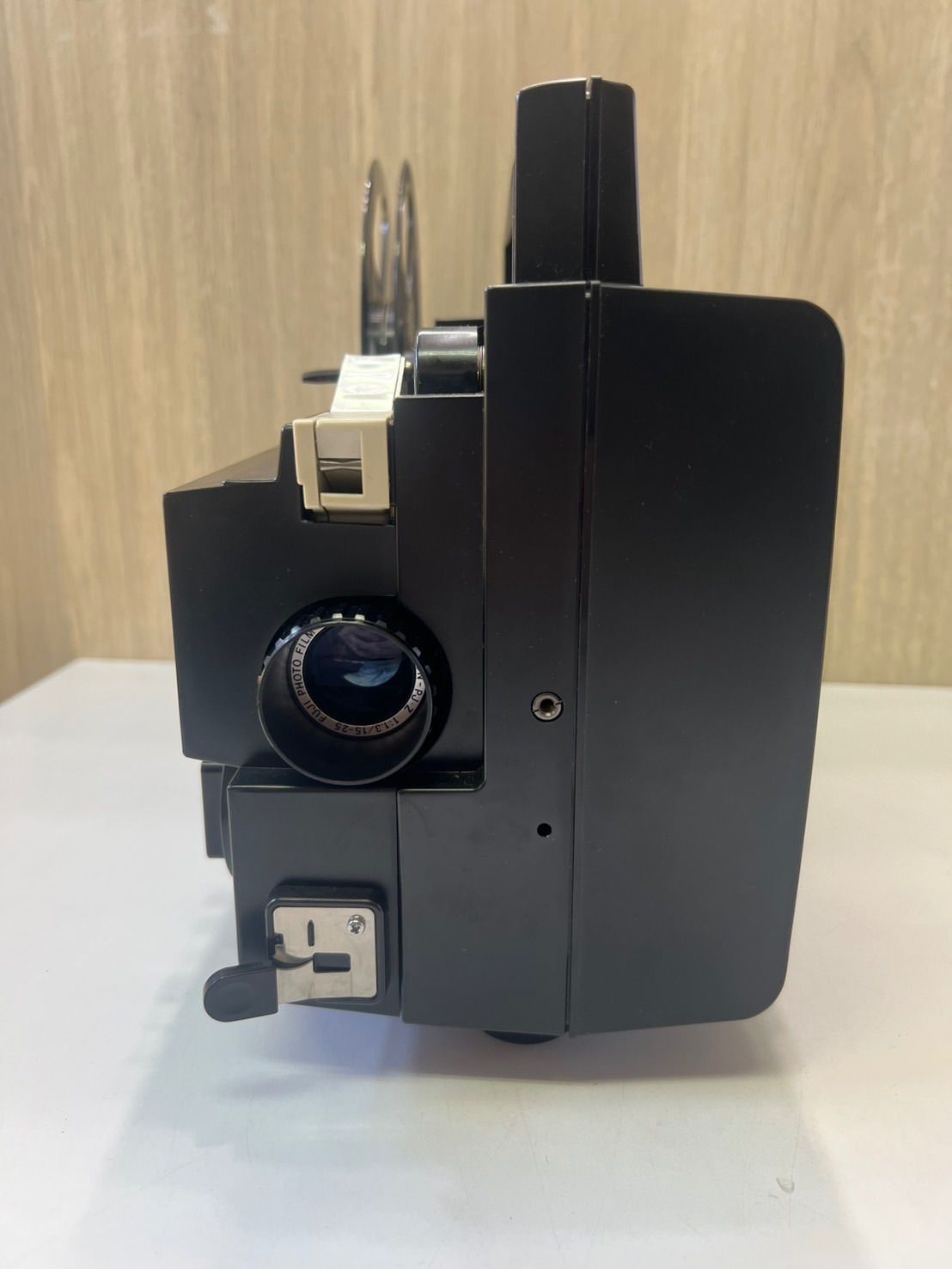 FUJIFILM M27 フィルムプロジェクター　映写機　昭和レトロ FUJIFILM M27 フィルムプロジェクター 映写機 昭和レトロ