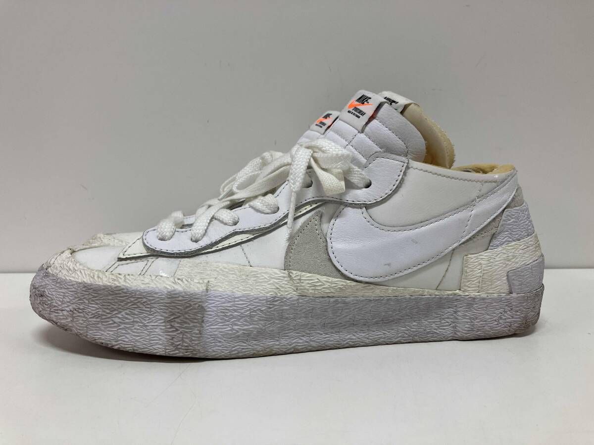 NIKE×sacai ナイキ サカイ DM6443-100 Blazer Low 'White Patent Leather' ブレーザー ロー ホワイト パテント レザー スニーカー 30.0cm
