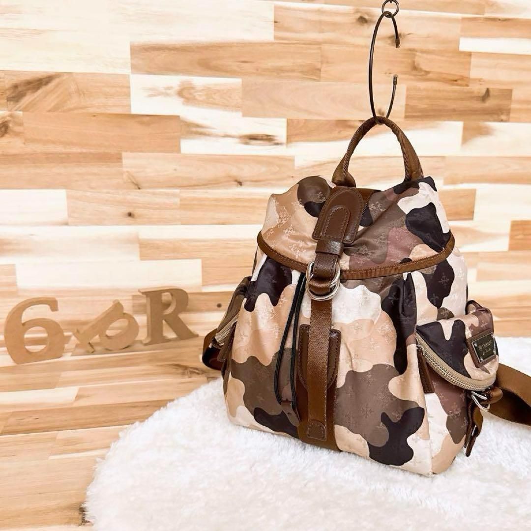 ラシット 迷彩 カモ柄 モノグラム 総柄 巾着 リュック ベージュ×カーキ バックパック カモフラ