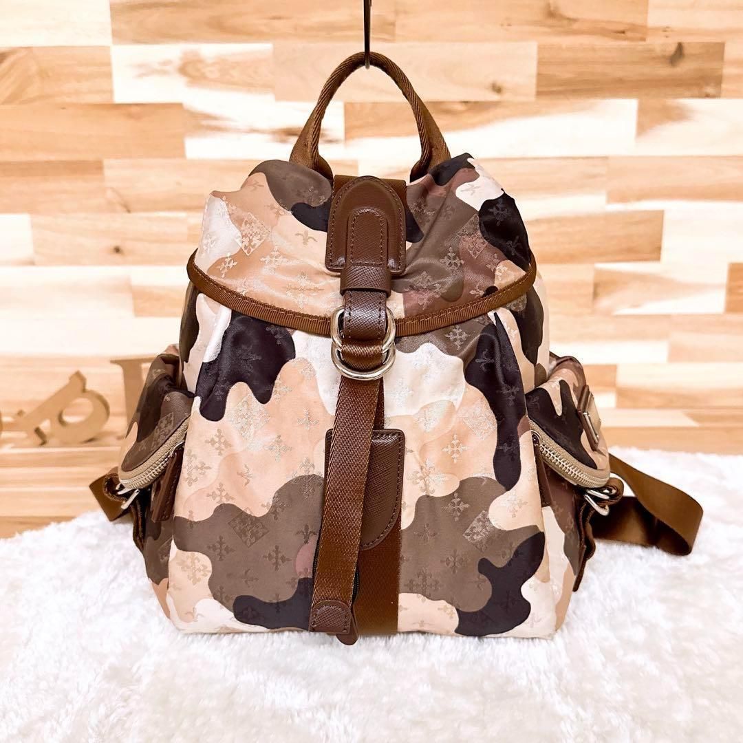 ラシット 迷彩 カモ柄 モノグラム 総柄 巾着 リュック ベージュ×カーキ バックパック カモフラ