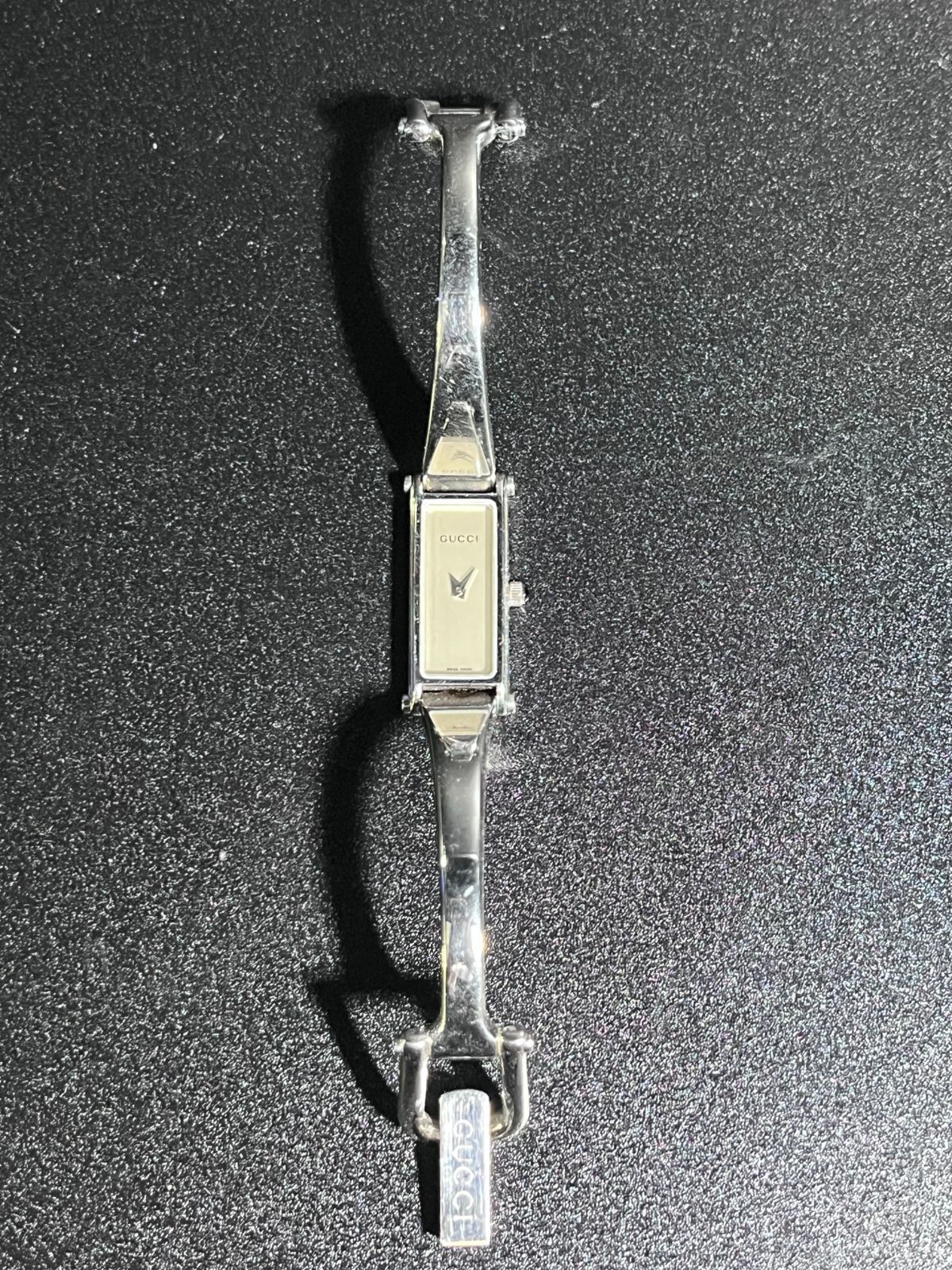  グッチ クォーツ 時計 不動 シルバー 腕時計(アナログ) 時計
