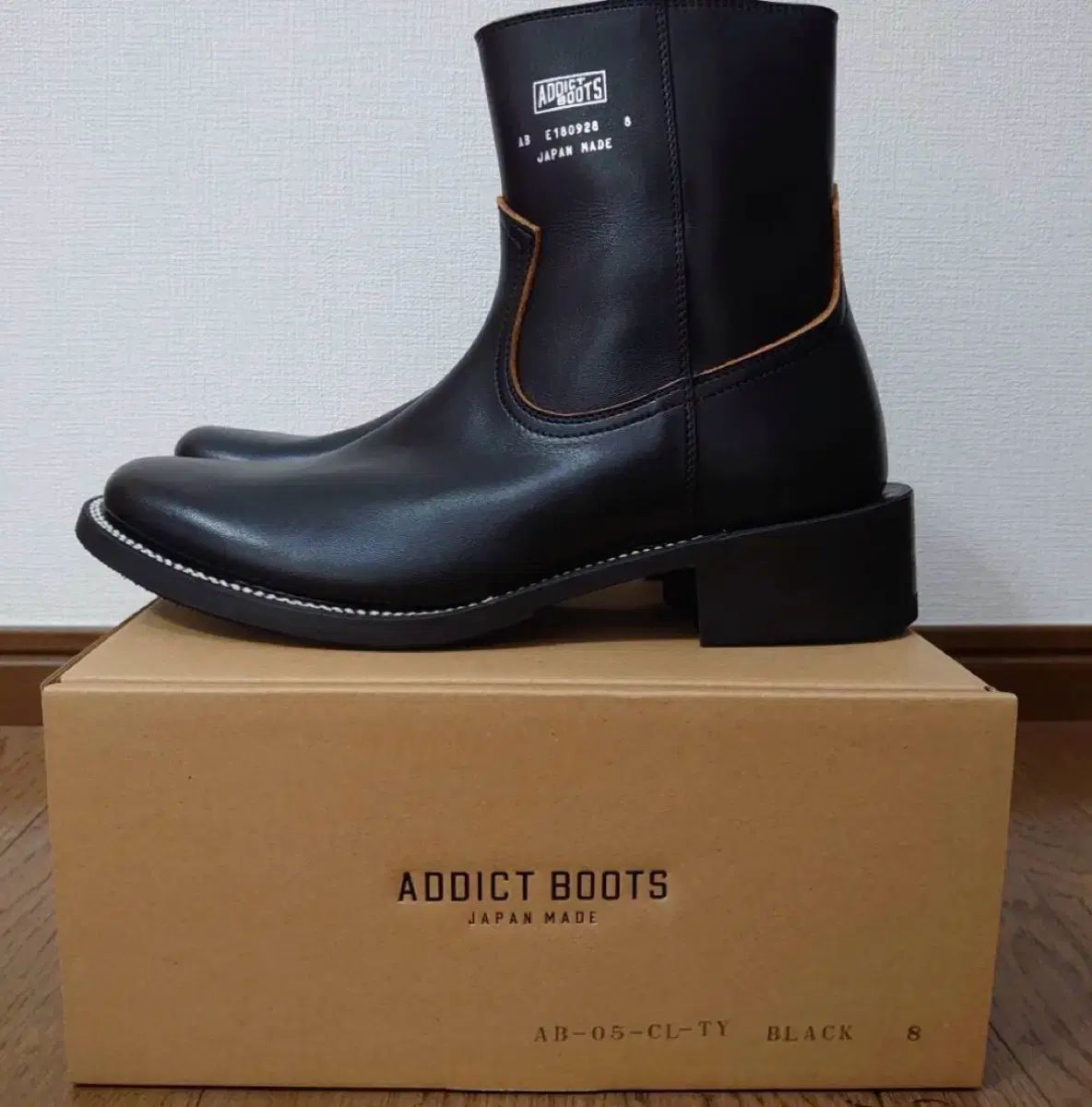 アディクトクローズ キャスパーブーツ 8size