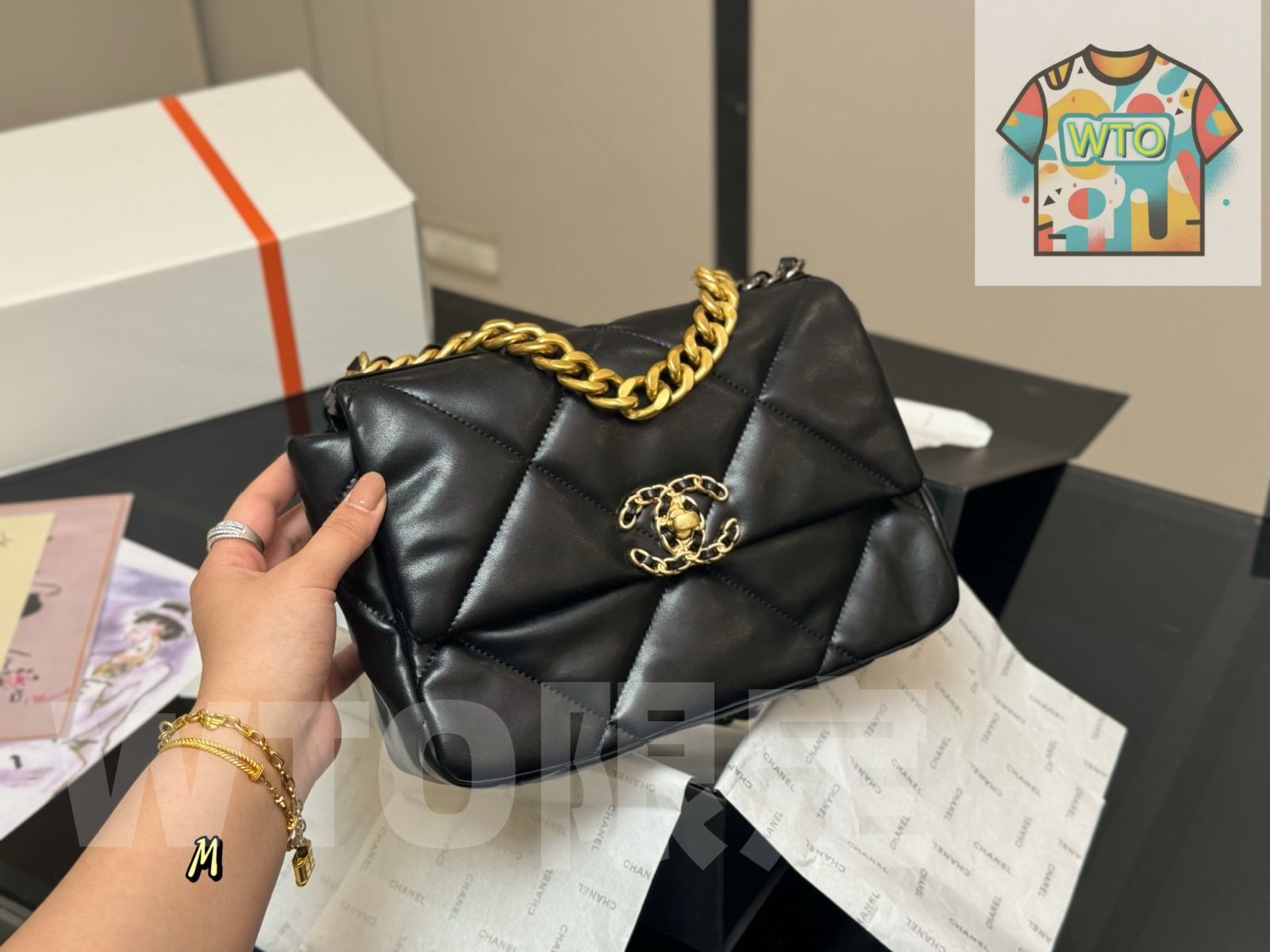 シャネル 19バッグ