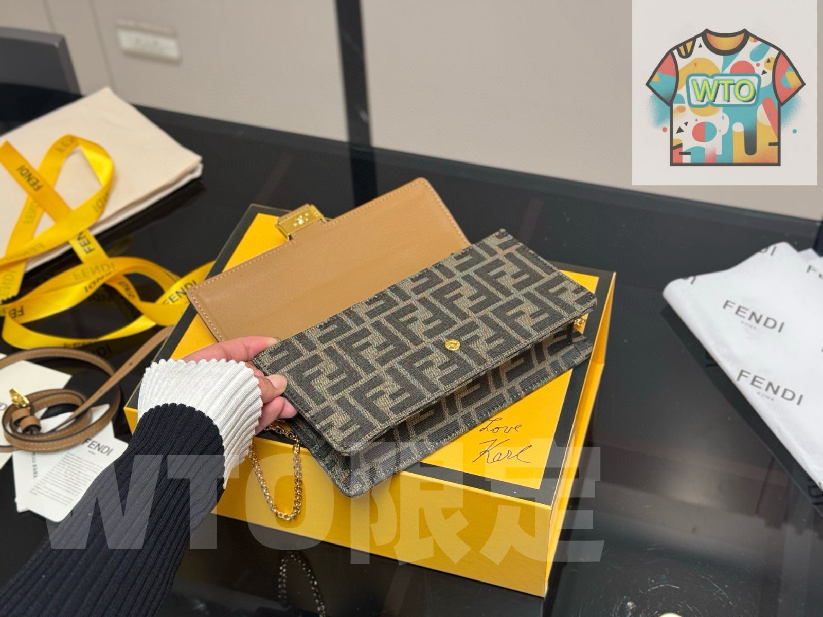  WTO通販 Fendi フェンディ チェストバッグ 快適さと精致さを兼ね備える1-WTO輸入-XWN 74 ハンドバッグ バッグ