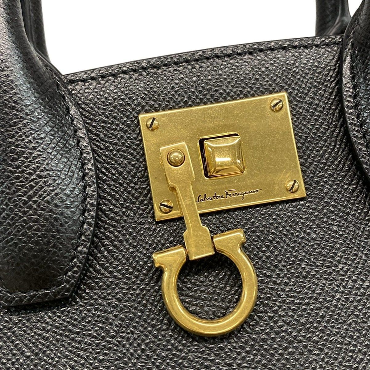 FERRAGAMO/SalvatoreFerragamo(サルバトーレフェラガモ) ハンドバッグ