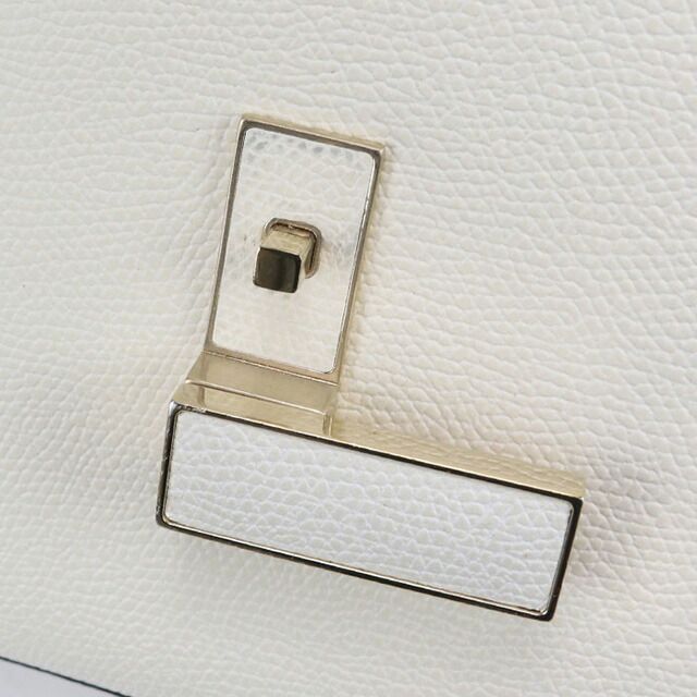 ヴァレクストラ