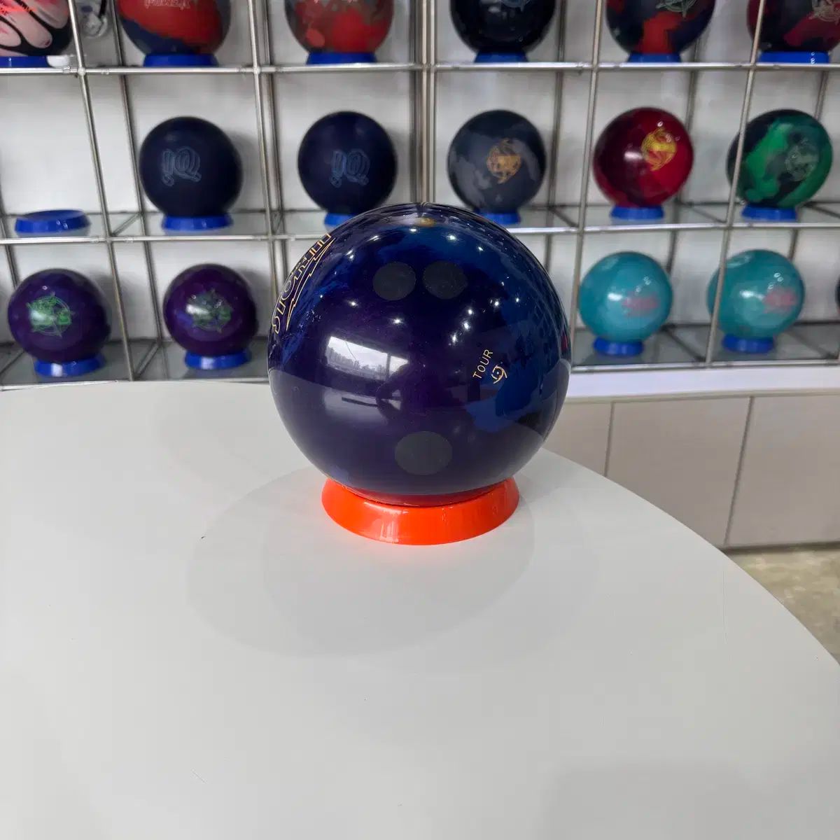 アイキューギャラクシー ボーリングボール リース지 공 가능