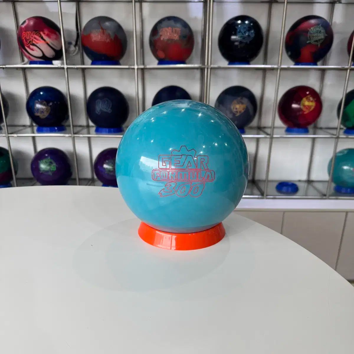 ギア300フォーミュラ ボーリングボール メルカリshop取引では対象外リース加工