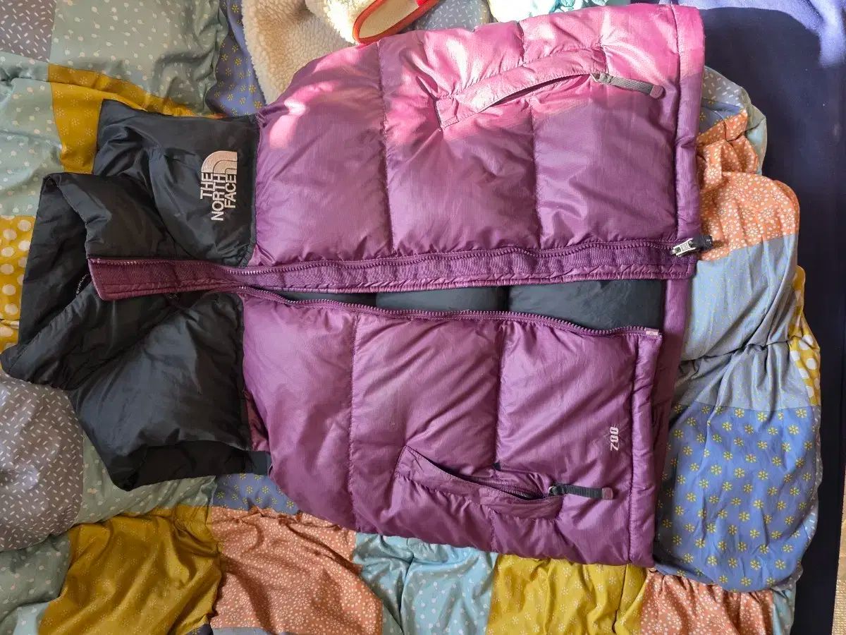 THE NORTH FACE ザノースフェイス 700 NUPTSE ヌプシ ダウンベスト 90 サイズ