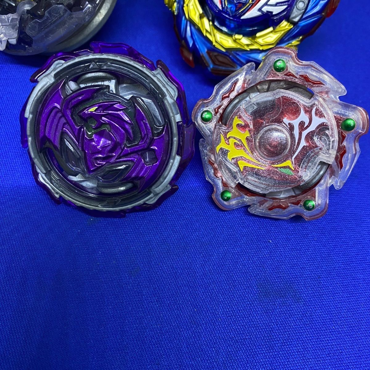 ベイブレード　50個まとめうり ベイブレードX まとめ売り - メルカリ