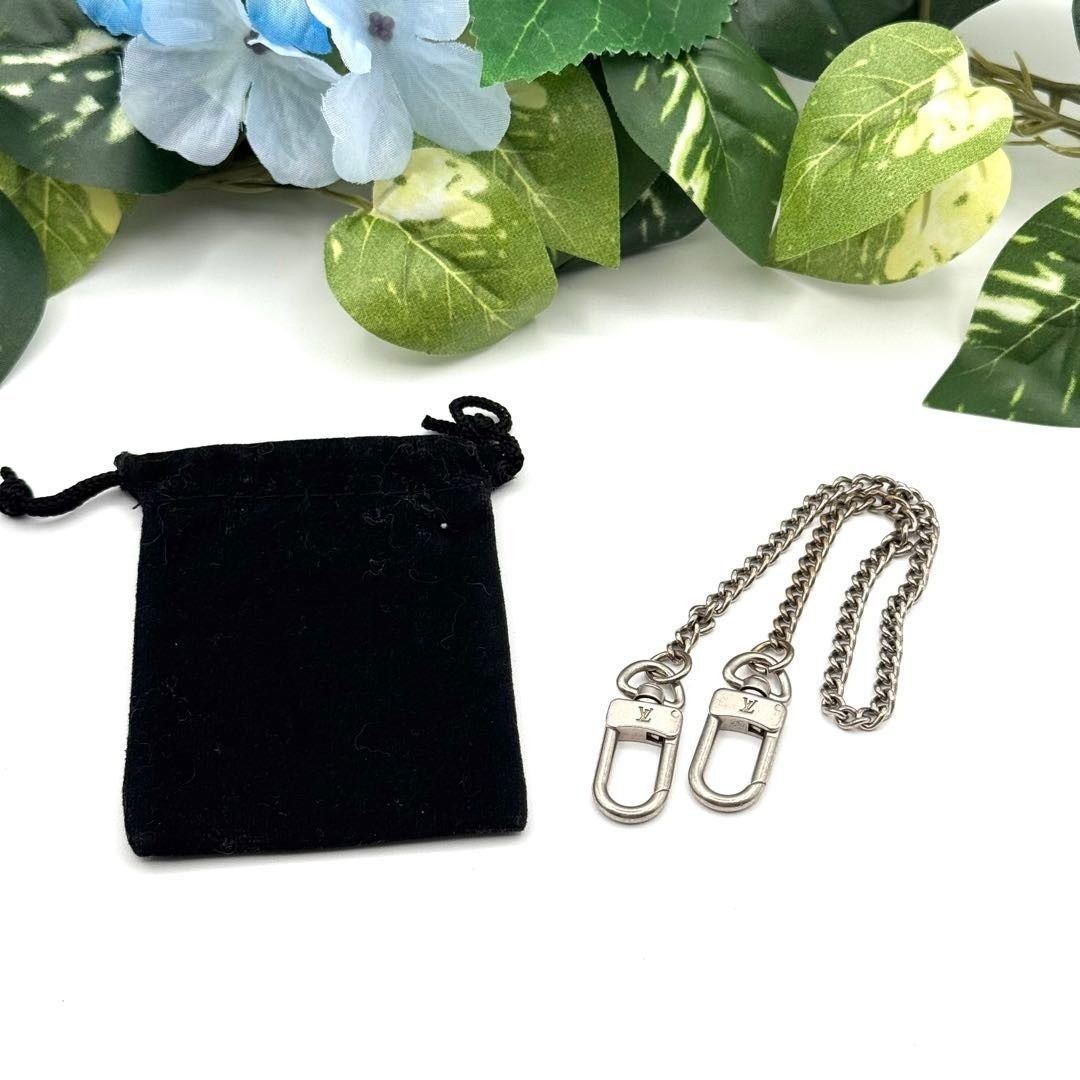 ルイヴィトン キーチェーン 最高 シェンヌ アノクレ キーホルダー