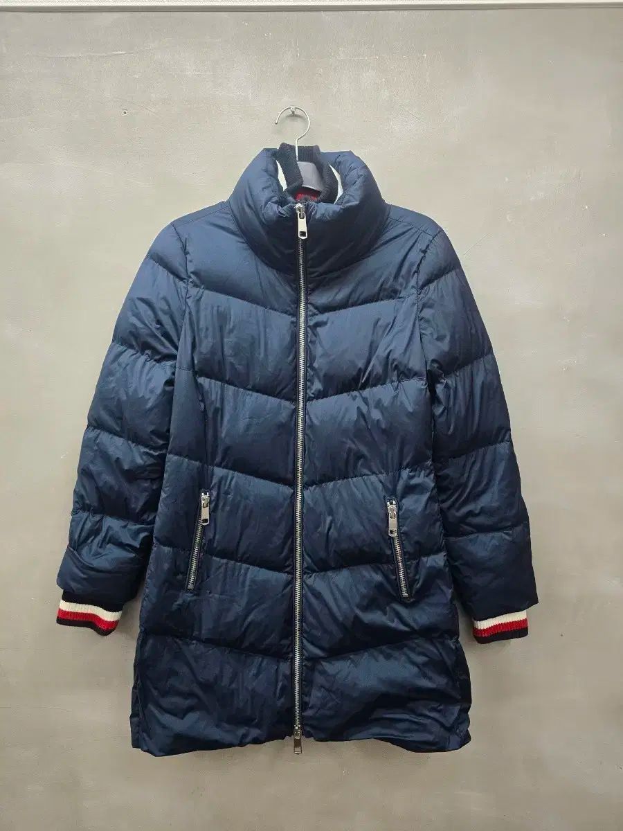 タミーヒルフィガー ネイビー ダウン アウター