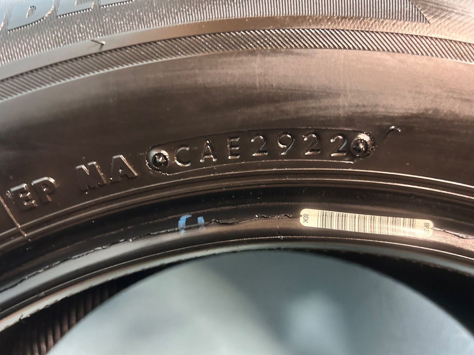 スタッドレスタイヤ BLIZZAK