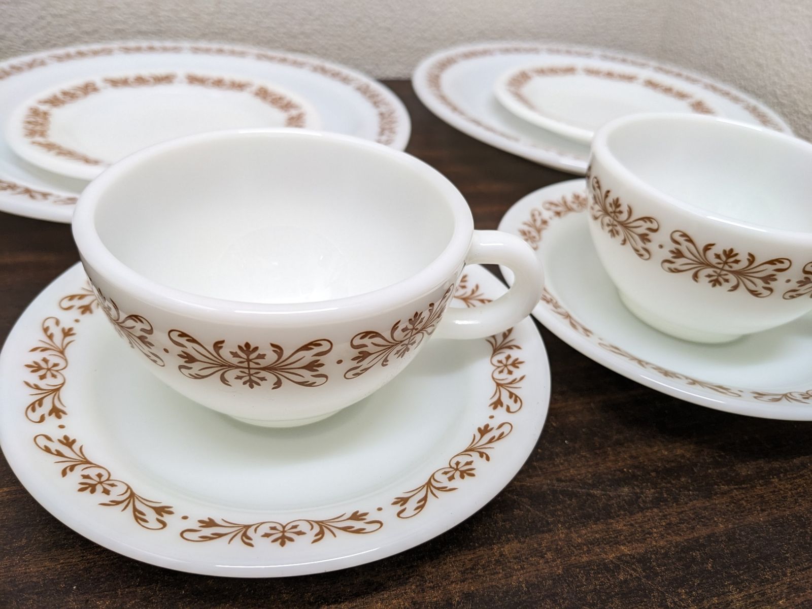 パイレックス カッパーフィリグリー ペアセット カップ＆ソーサー プレート2種