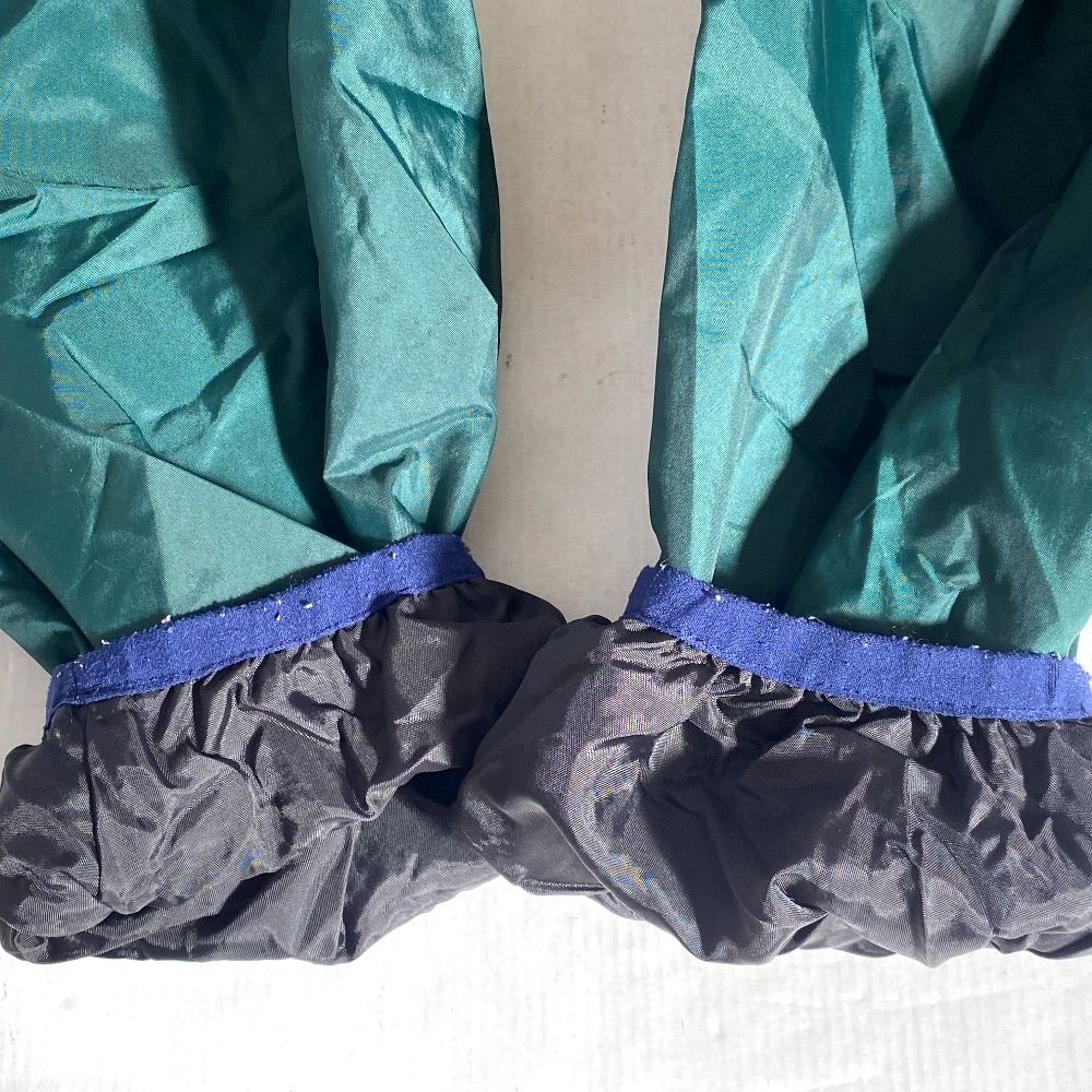 adidas アディダス