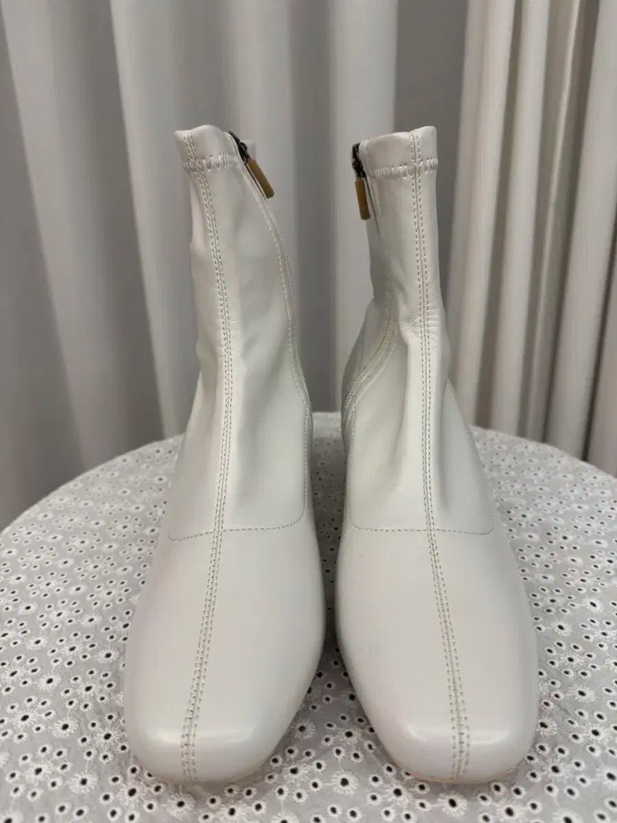 SAERA アンクルブーツ 23.5 cm サイズ 複数