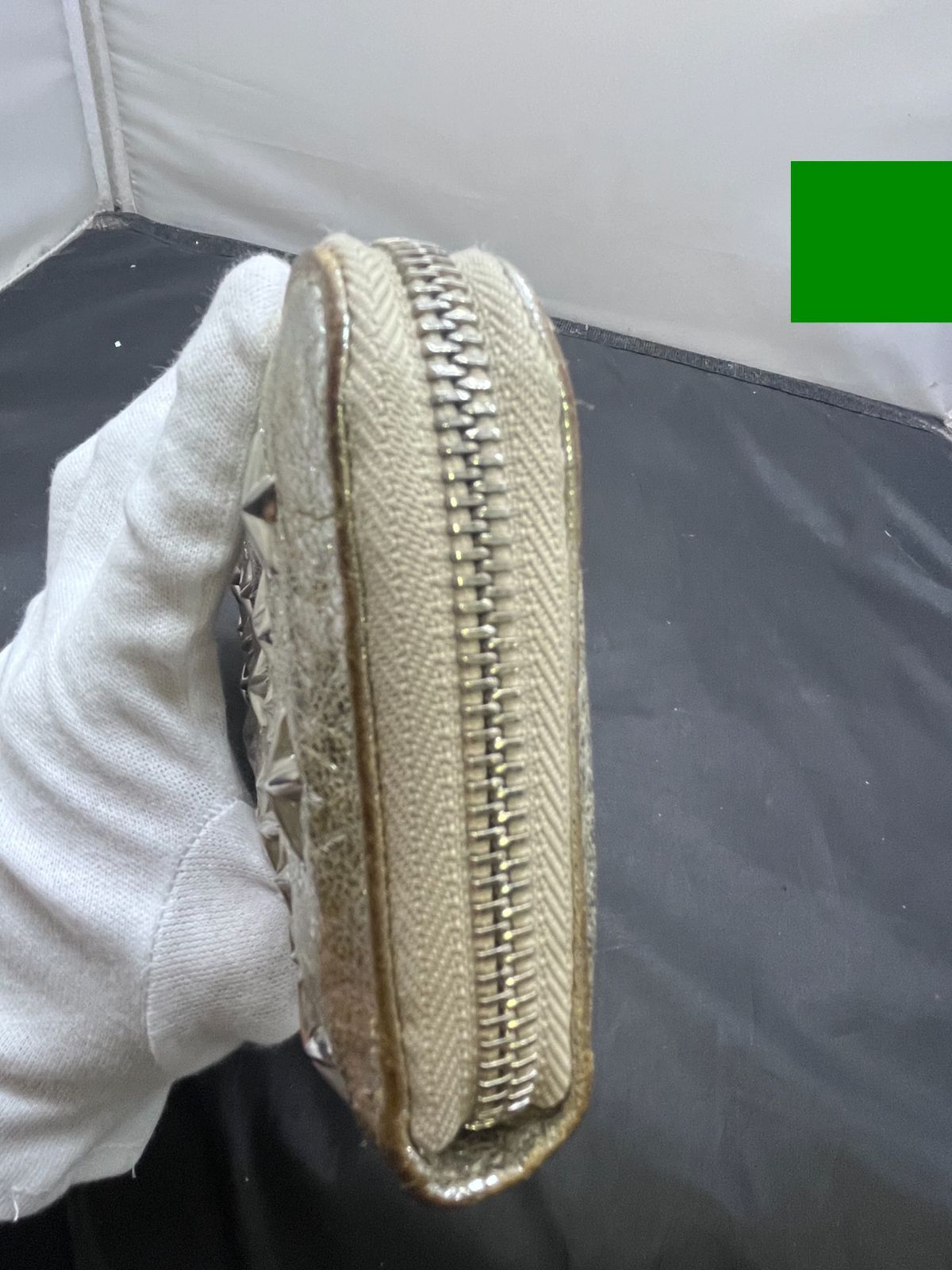 ジミーチュウ 財布