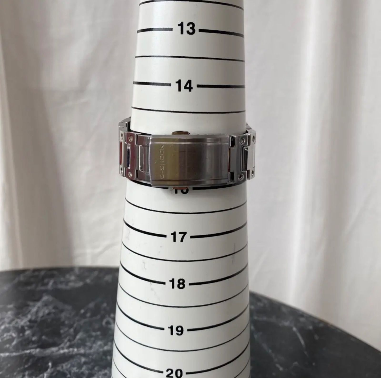  カシオ ソーラー 腕時計 G SHOCK GM B 2100 SD 1 AJF シルバー ブラック 腕時計(クォーツ) 腕時計(アナログ)