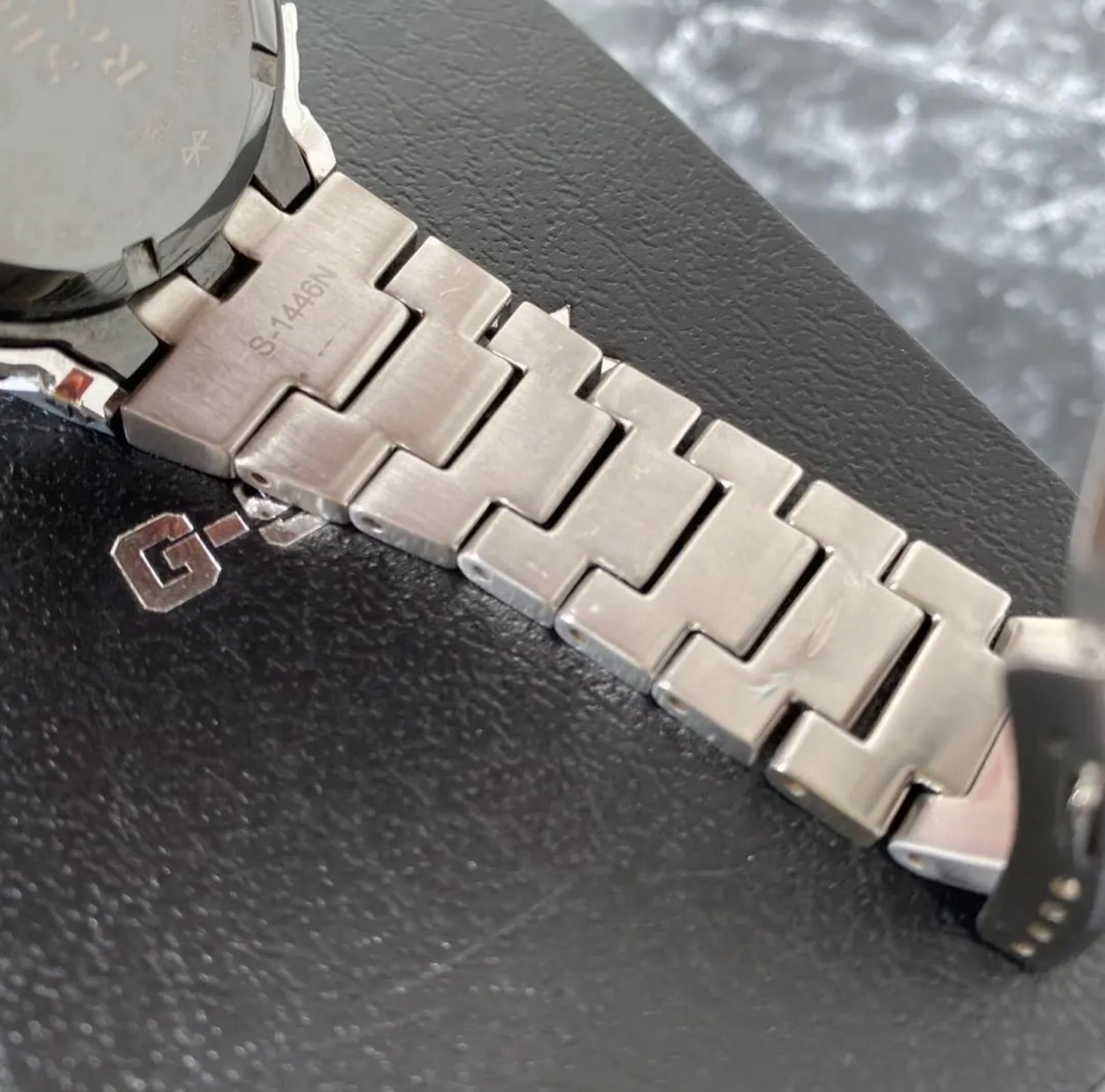 ソーラー 腕時計