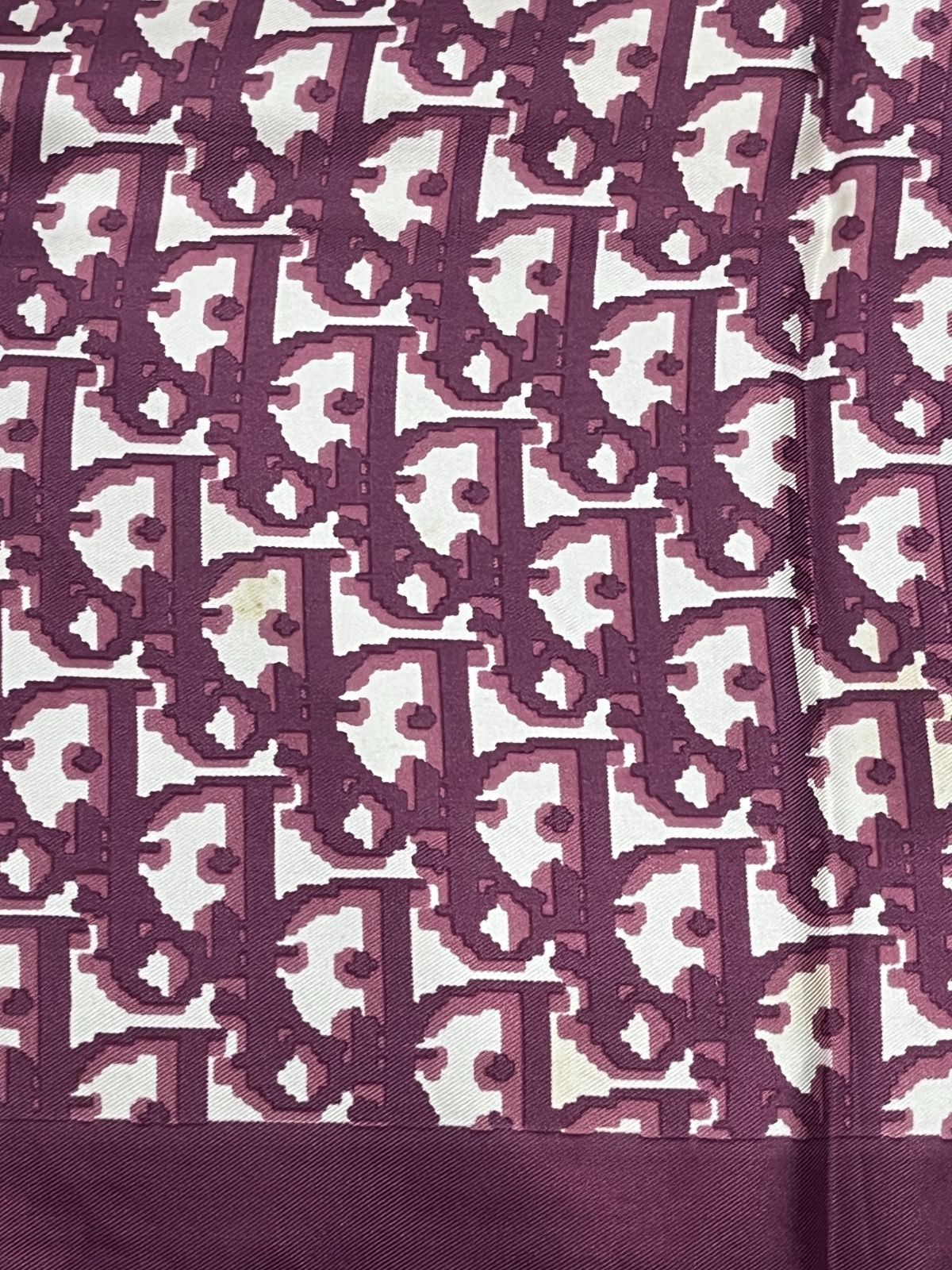 クリスチャンディオール スカーフ