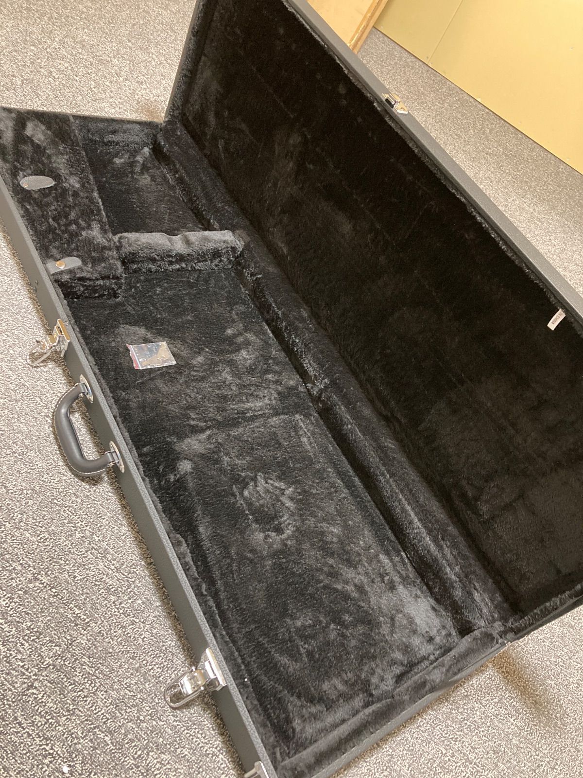 長方形 エレキギター用 ハードケース 鍵付き 長さ123 cm