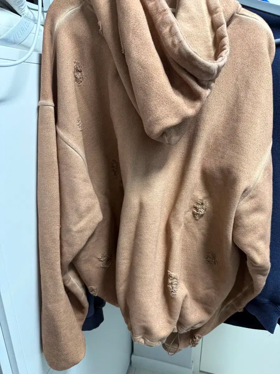 フーディー ROCKフーディー