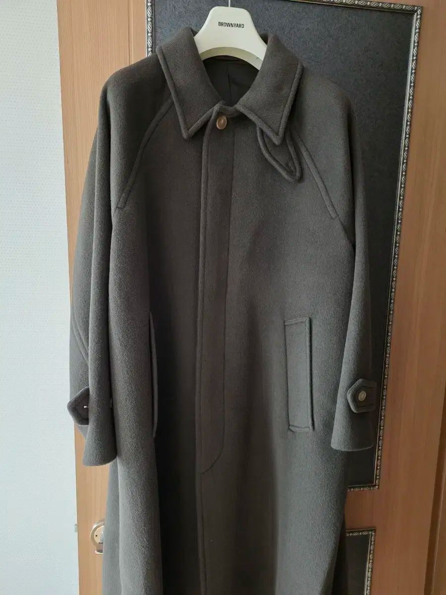 BROWNYARD バルマカーン コート オリーブ 4サイズ
