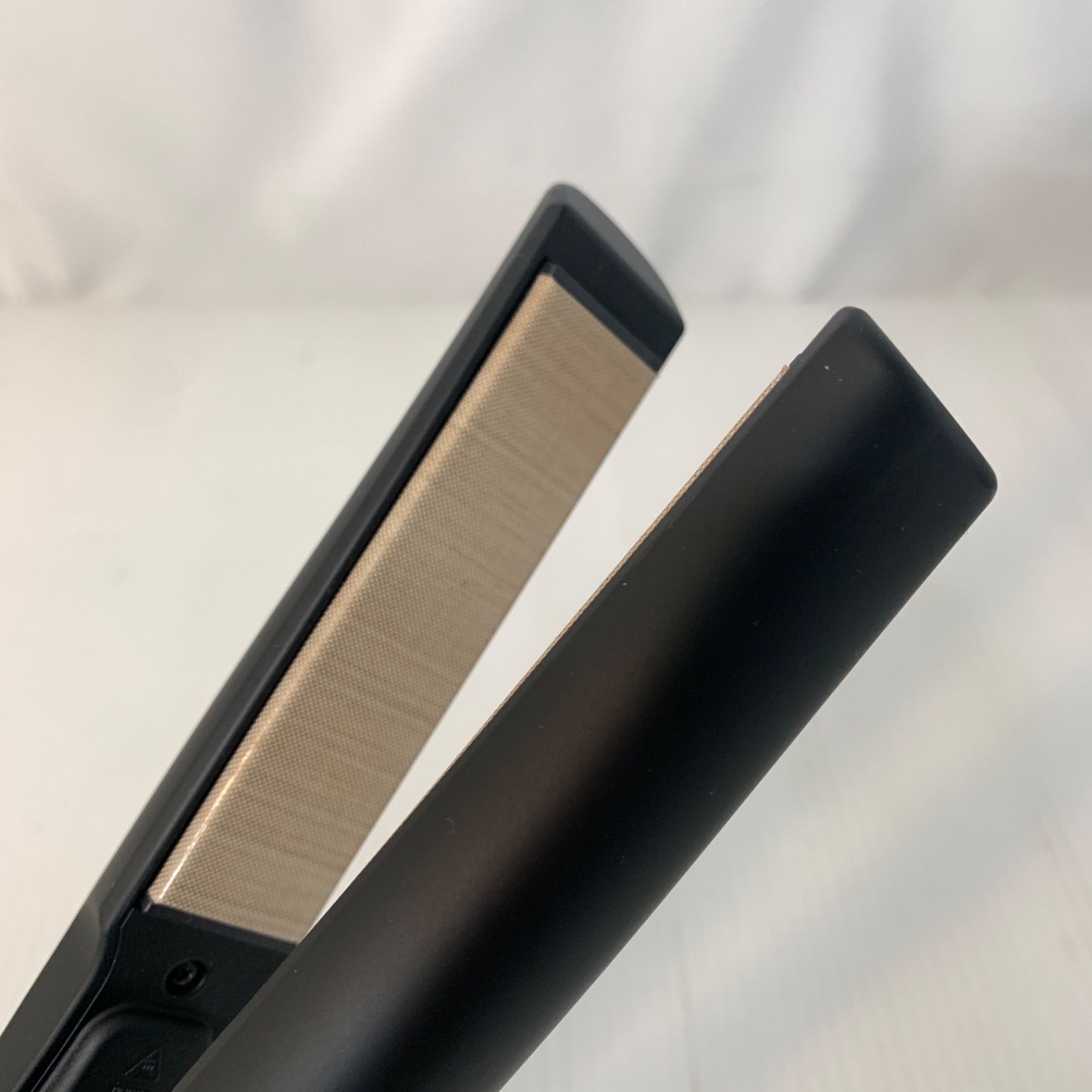 ストレートヘアアイロン