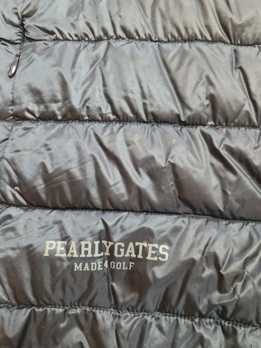 パーリーゲイツ 軽量ベスト