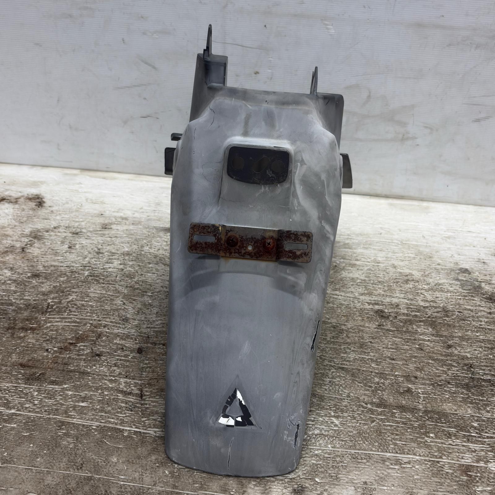 SUZUKI アヴェニス125 CF43A リアフェンダー スズキ