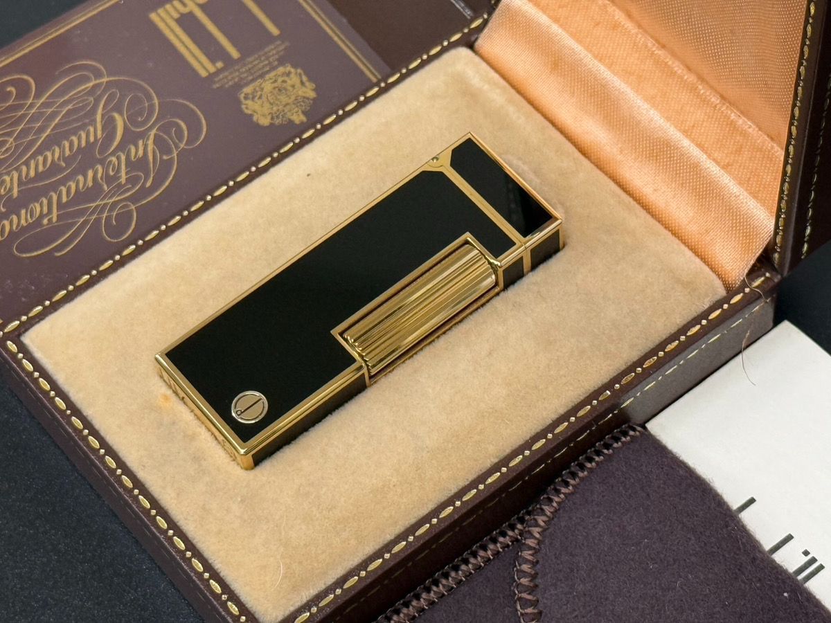 XX 4980 ダンヒル ガスライター 黒ラッカー ゴールド 超 着火保証