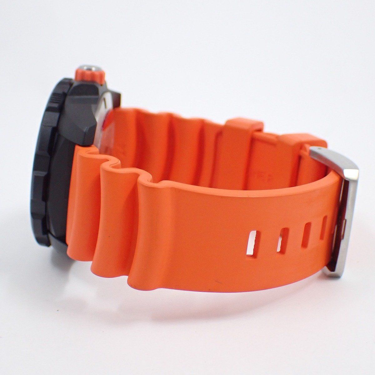 腕時計 オレンジラバーベルト