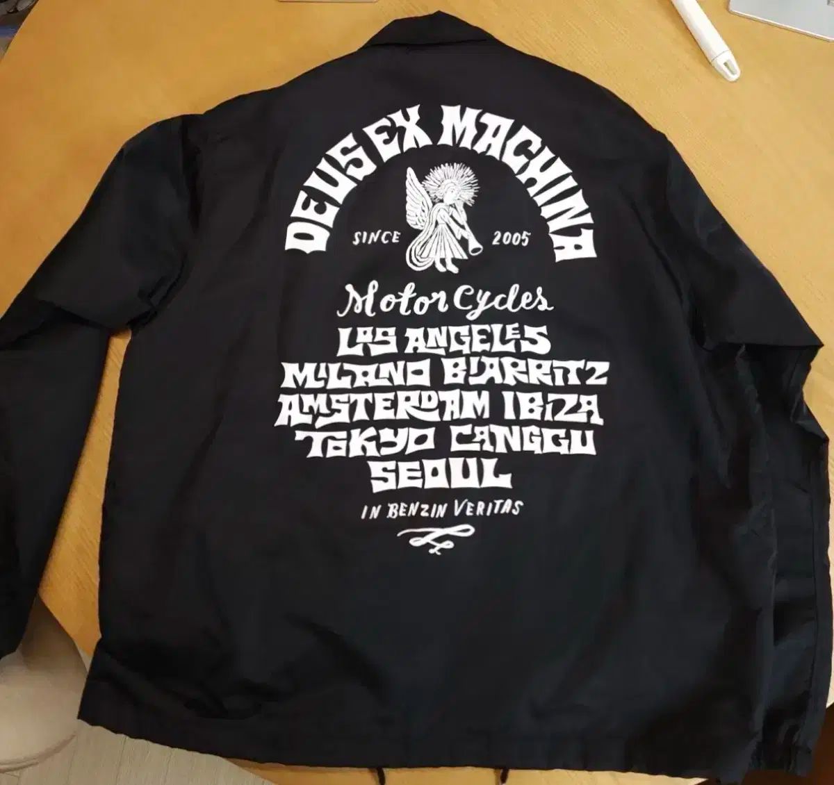 DEUS EX MACHINA DEVIL COACH ジャケット