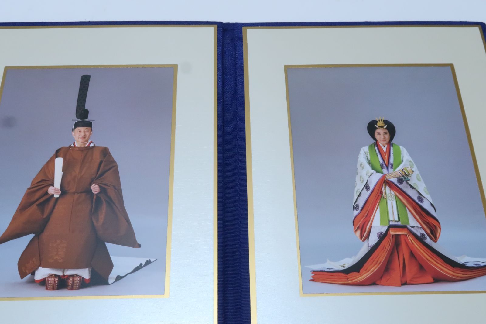 皇位継承式典写真集・即位礼正殿の儀・2冊/内閣総理大臣・安倍晋三題字