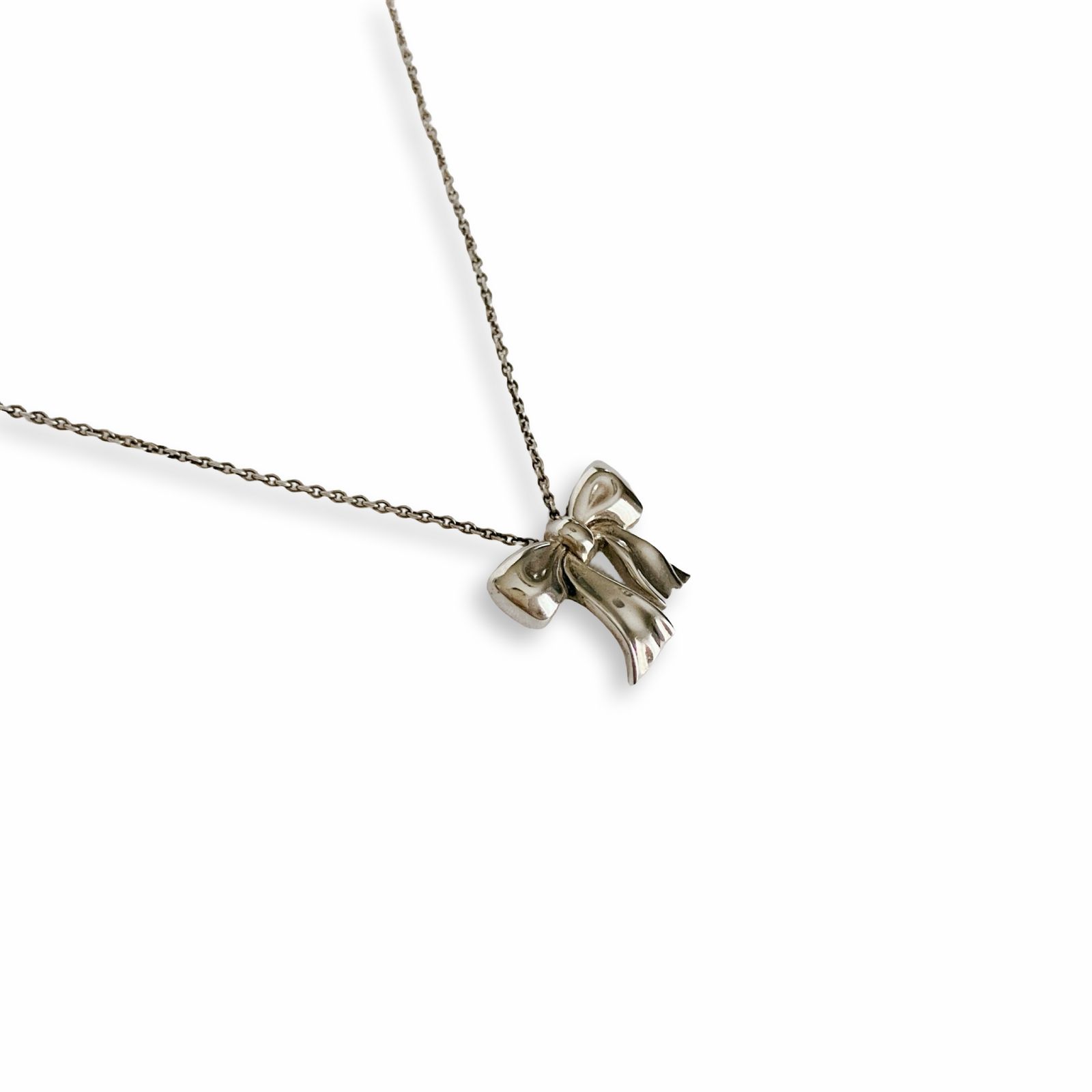 Tiffany & Co. ティファニー リボンモチーフ ネックレス シルバー925 