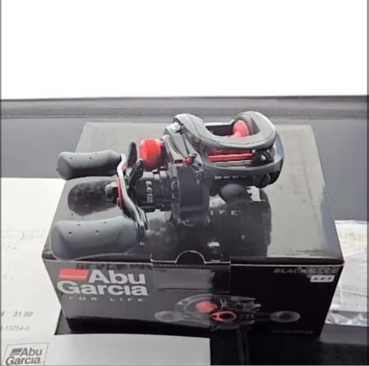 初入荷 アブガルシアBLACK