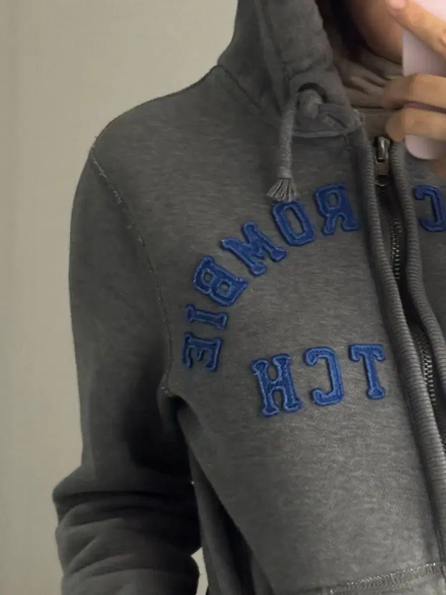 アバクロンビー フード