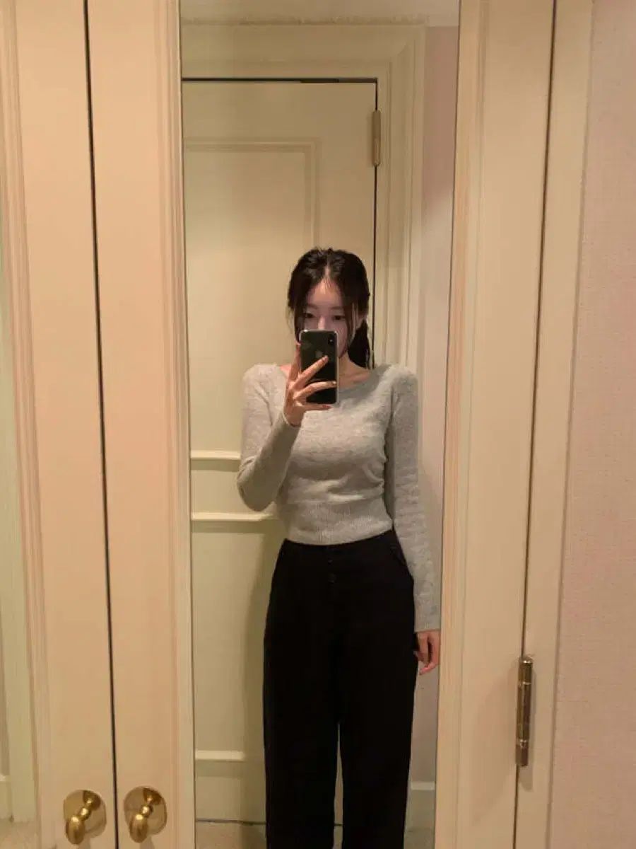  シイェ Hina one-shoulder knit グレー 長袖 ニット セーター