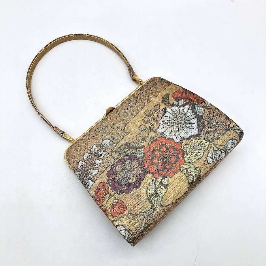 ss 8072 めいくやまと 和装小物 2点セット 草履＆鞄 ゴールド 花模様 金糸 刺繍 ハンドバッグ ぞうり お祝い 華やか 感 女性用 和服 着物用 草履バッグセット