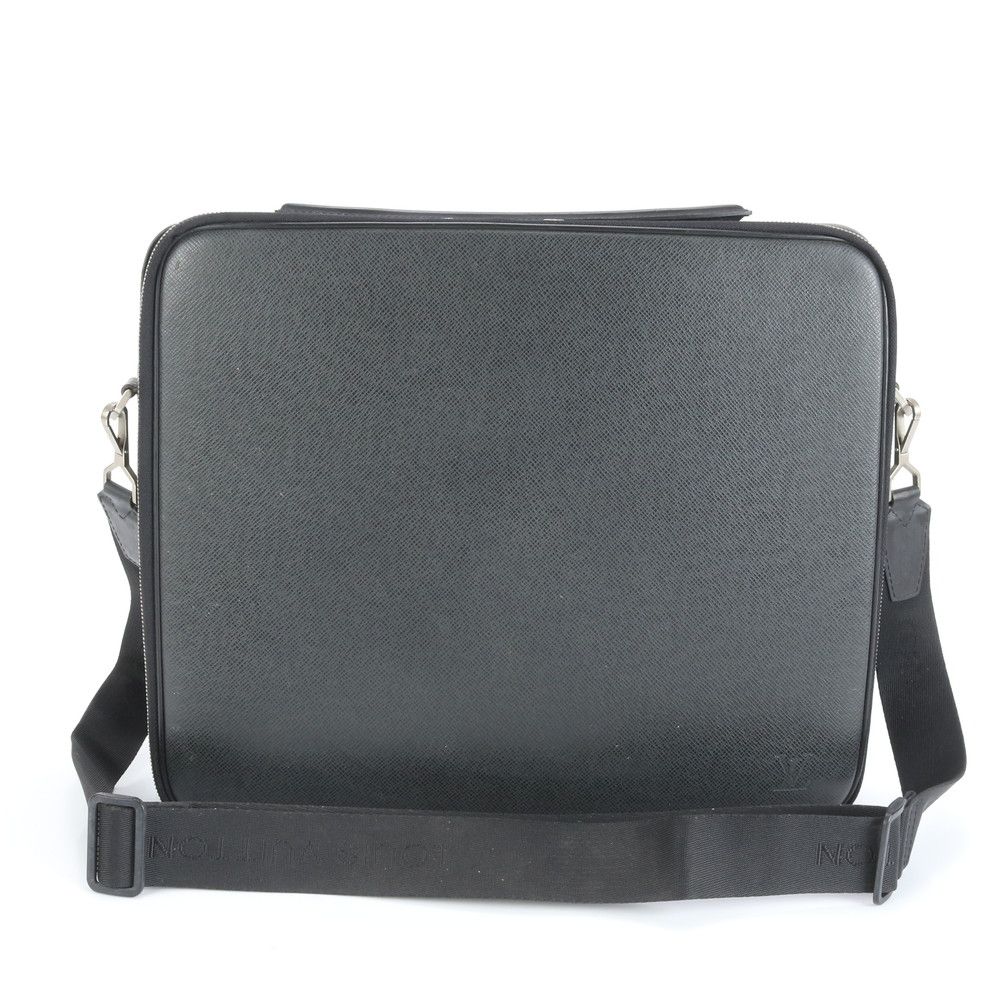 ルイヴィトン タイガ ポルト オルディナトゥール オデッサ M30832 2WAY ビジネス バッグ ショルダー A4 メンズ REM CZ23-4