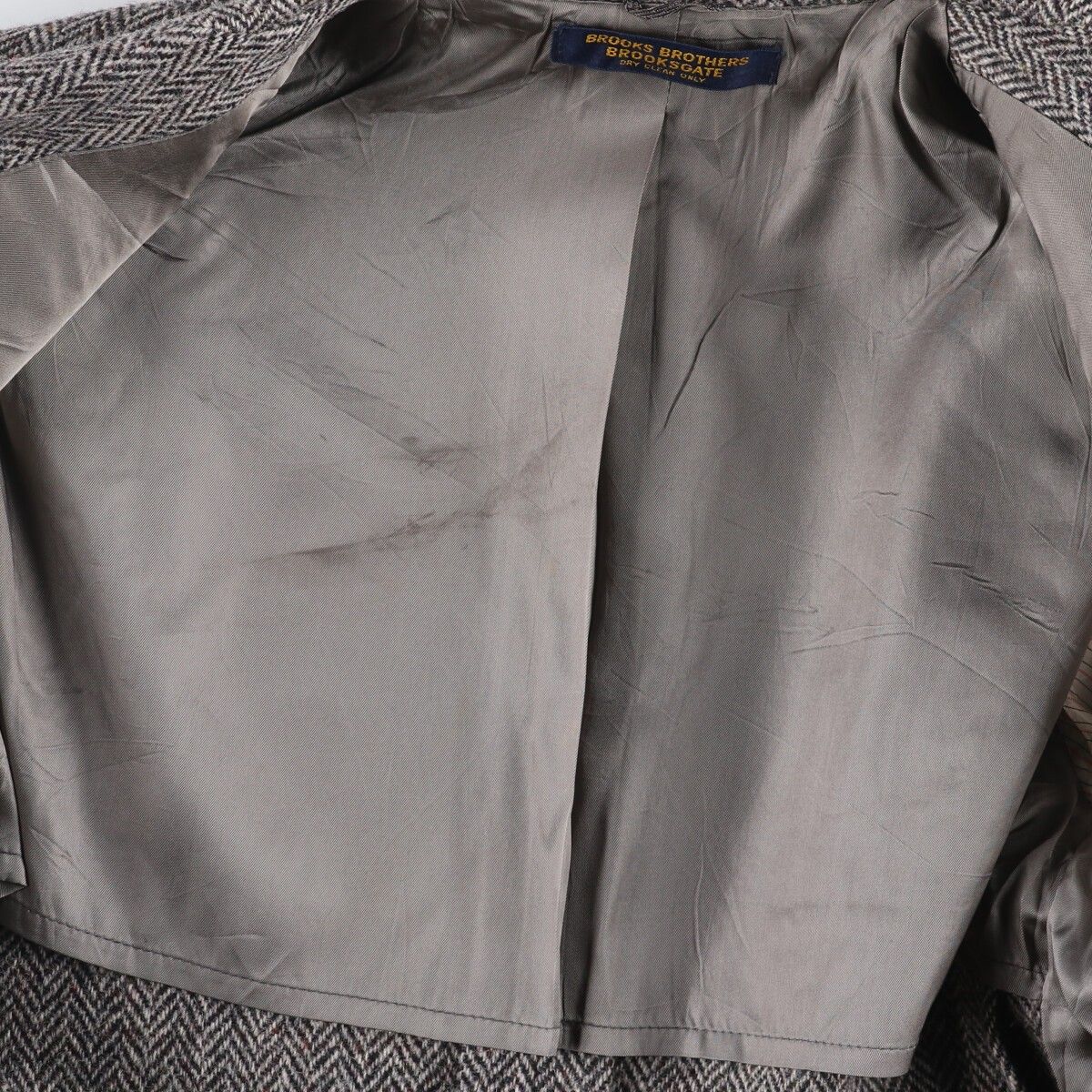 ヘリンボーン テーラードジャケット